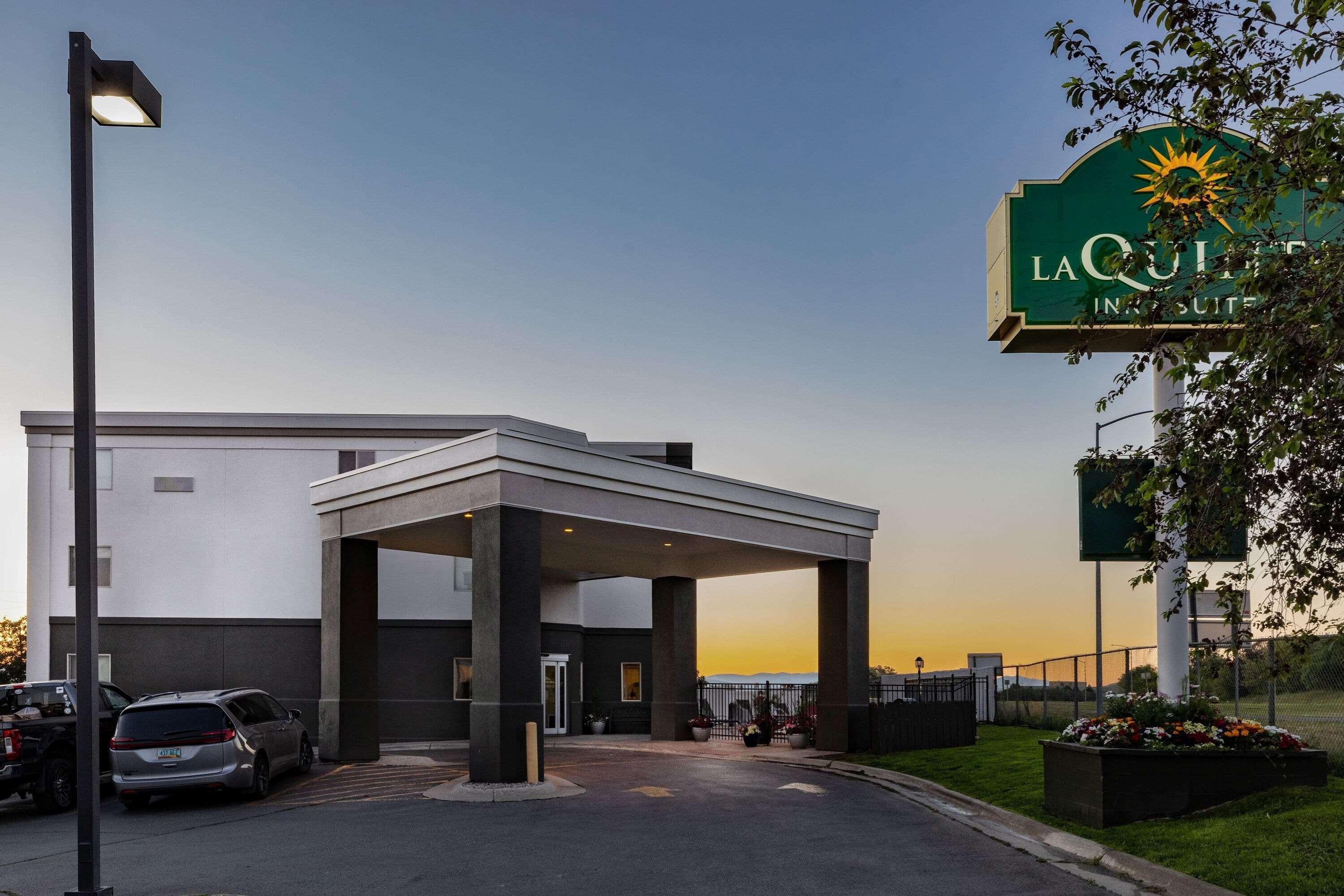 La Quinta By Wyndham Helena Hotel Bagian luar foto